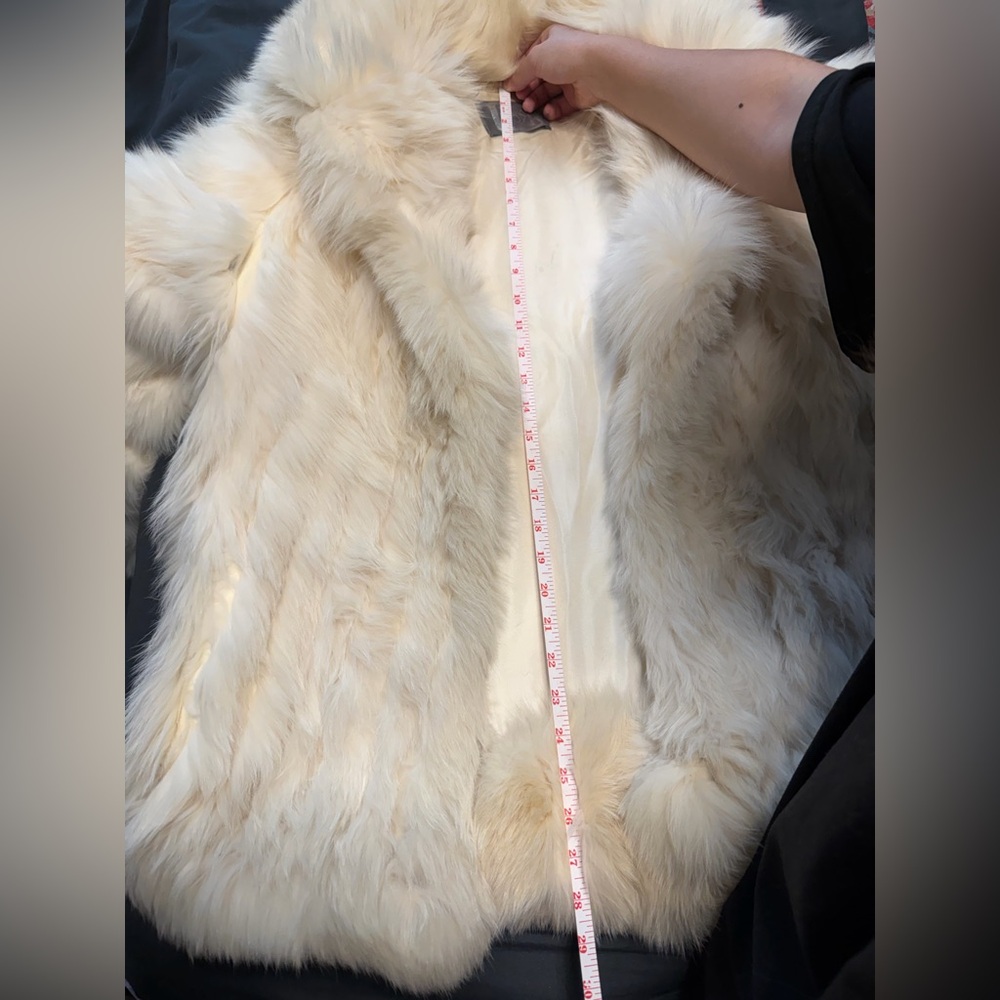 gorgeous vintage arctic white fox fur coat - Picture 6 of 15